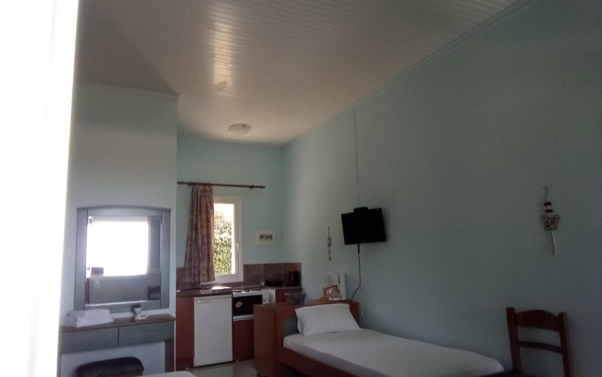 Panorama Rooms Kastro-Kyllini Exterior foto