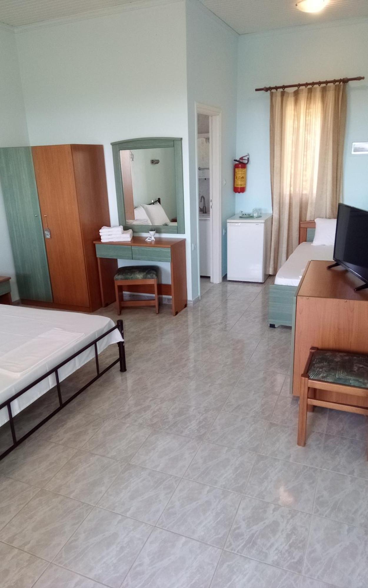 Panorama Rooms Kastro-Kyllini Exterior foto